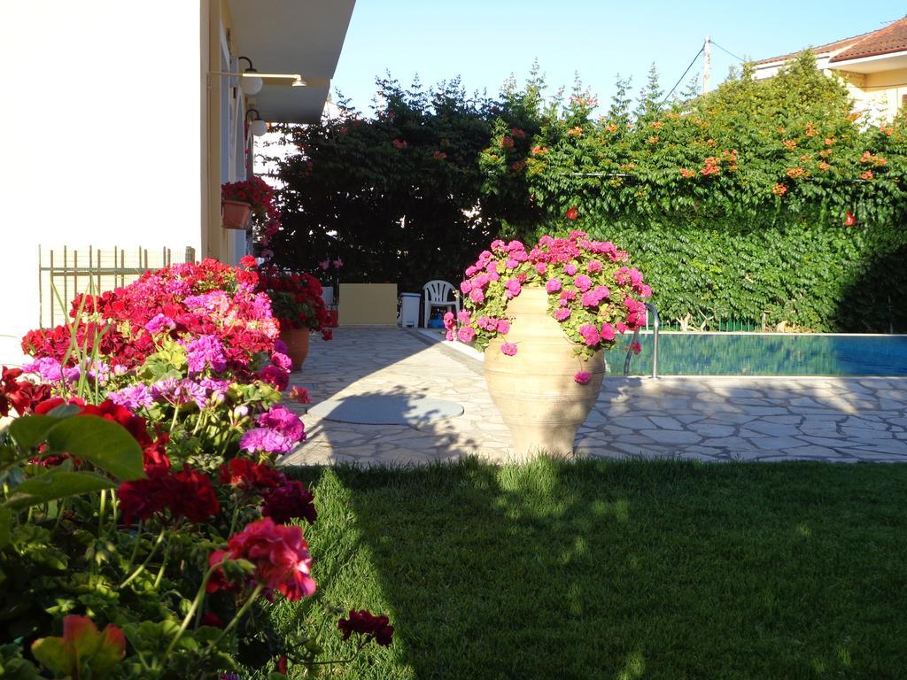 Aparthotel Kalypso Gouviá Extérieur photo