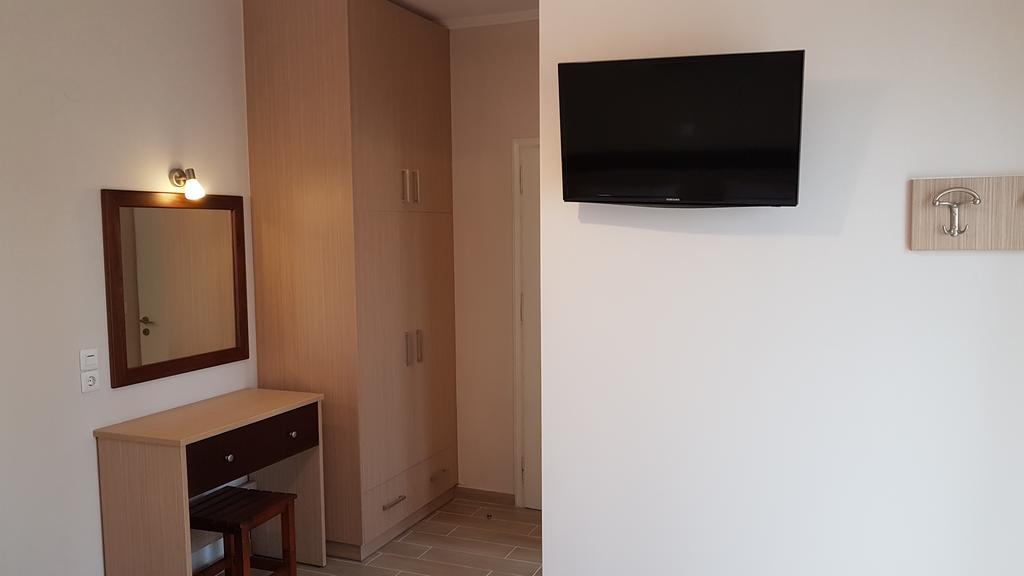 Aparthotel Kalypso Gouviá Extérieur photo