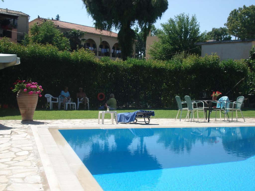 Aparthotel Kalypso Gouviá Extérieur photo